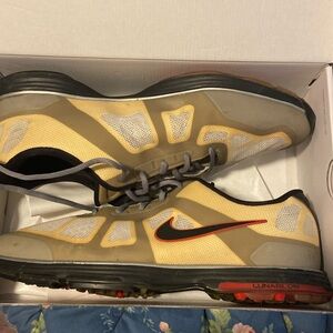 Nike golf shoes size 14 barely worn